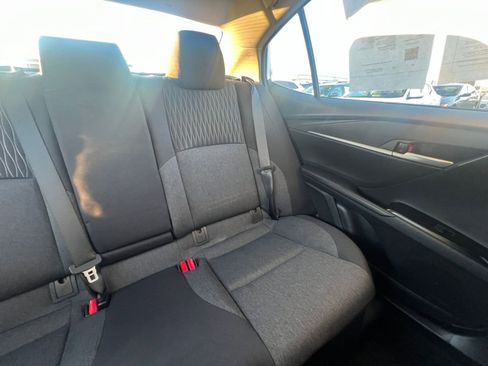 Used 2025 Toyota Camry LE image 37