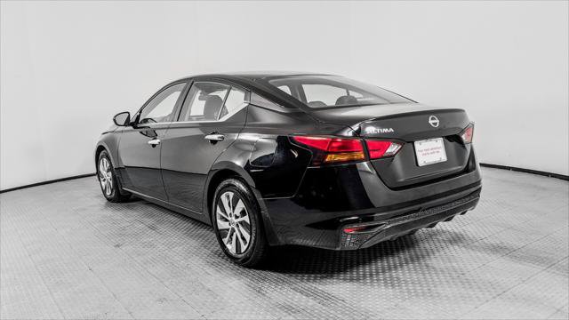 Used 2024 Nissan Altima 2.5 S FWD image 7
