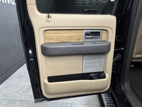 Used 2011 Ford F150 Lariat RWD image 25