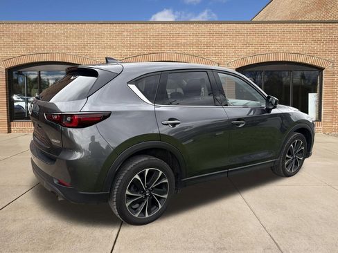 Used 2023 MAZDA CX-5 AWD 2.5 S w/ Premium Plus Pkg image 3