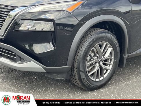 Used 2023 Nissan Rogue S AWD/4WD image 8