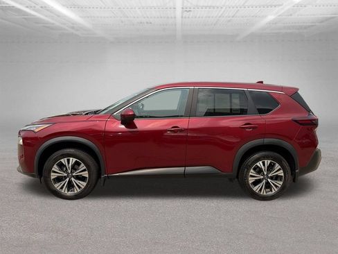 Used 2023 Nissan Rogue SV AWD/4WD image 2