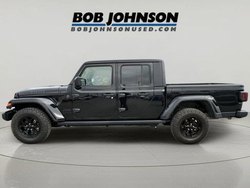 Used 2022 Jeep Gladiator Willys image 6