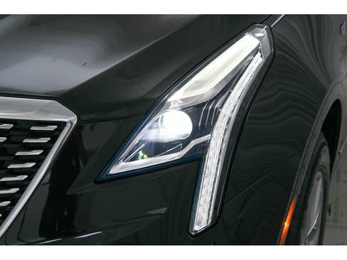 Certified 2022 Cadillac XT5 Premium Luxury image 23