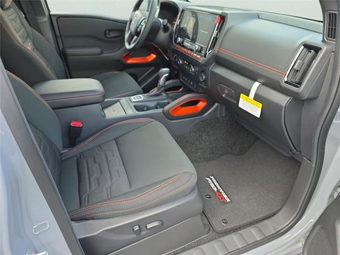 New 2026 Nissan Frontier PRO-4X w/ Pro-4x Convenience Package image 35