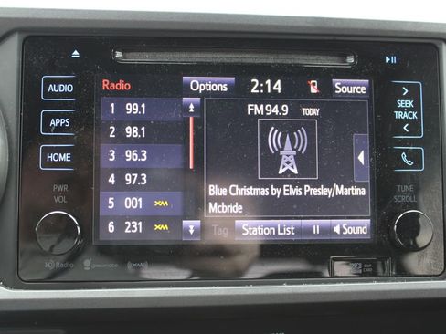 Used 2019 Toyota Tacoma TRD Sport image 18