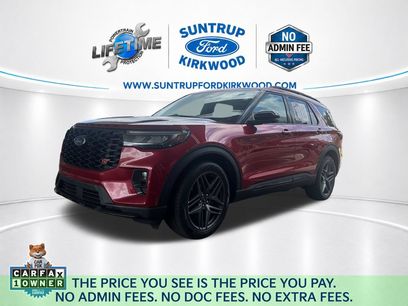 Used 2025 Ford Explorer ST