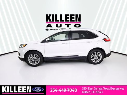 Used 2020 Ford Edge Titanium image 4