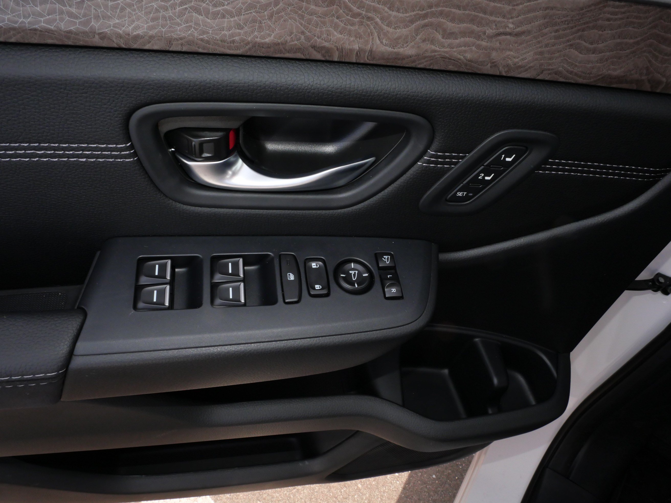 Used 2026 Honda Pilot Elite image 19