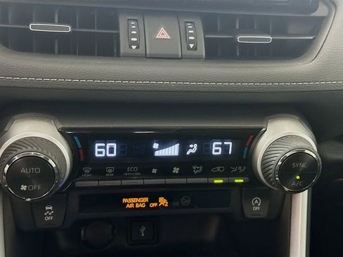 Certified 2022 Toyota RAV4 XLE Premium image 15