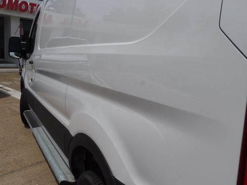 Used 2025 Ford Transit 250 Low Roof w/ Exterior Upgrade Package RWD image 8
