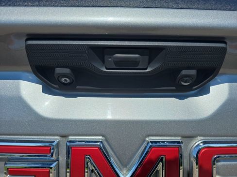 Used 2023 GMC Sierra 1500 Elevation AWD/4WD image 13