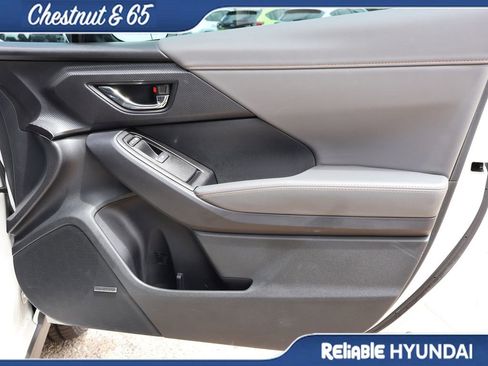 Used 2024 Subaru Crosstrek 2.5i Limited w/ Crosstrek Mirror Package AWD/4WD image 9
