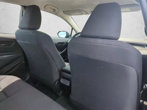 Used 2025 Toyota Corolla LE FWD image 23