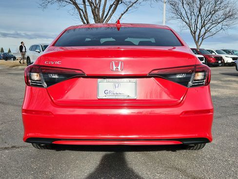 Used 2022 Honda Civic EX image 14