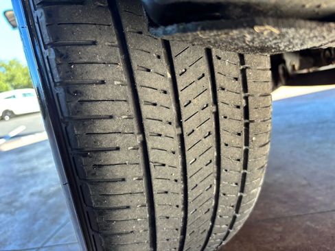 Used 2019 Nissan Rogue SL image 26