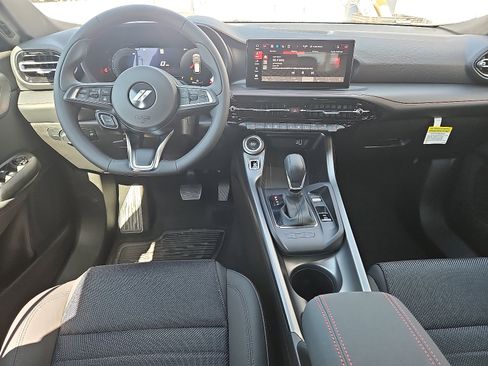 New 2025 Dodge Hornet GT image 5