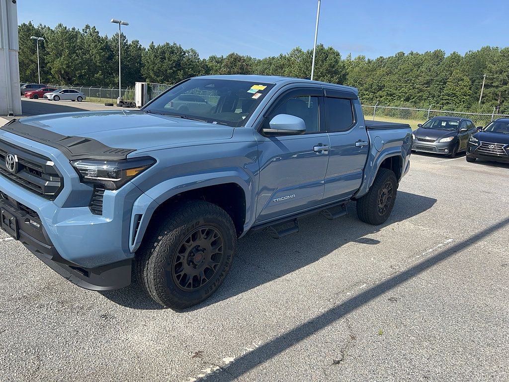 Certified 2026 Toyota Tacoma SR5 AWD/4WD image 37