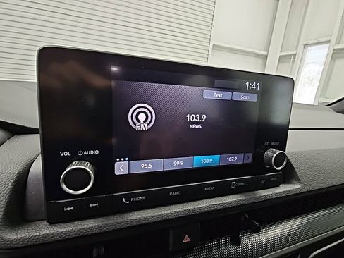 Used 2023 Honda CR-V Sport image 14