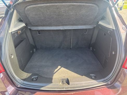 Used 2017 Buick Encore Essence FWD image 31