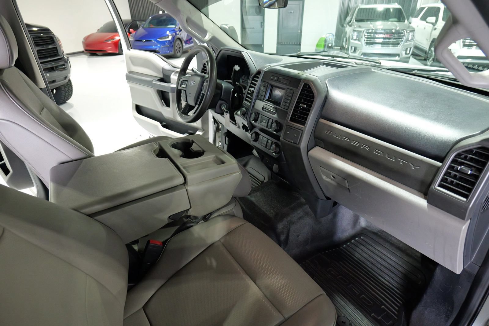 Used 2020 Ford F350 XL w/ Power Equipment Group AWD/4WD image 15