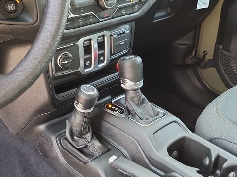 New 2026 Jeep Wrangler Sport AWD/4WD image 25