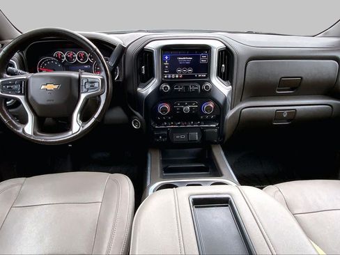 Used 2019 Chevrolet Silverado 1500 LTZ AWD/4WD image 16