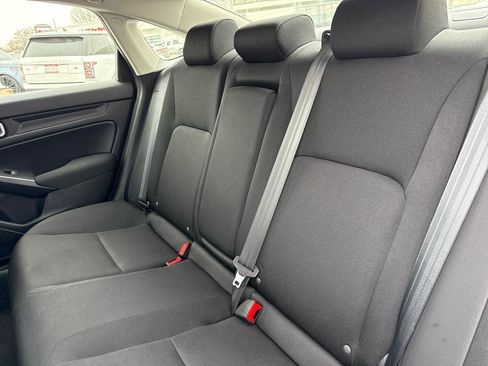 Used 2022 Honda Civic EX image 29