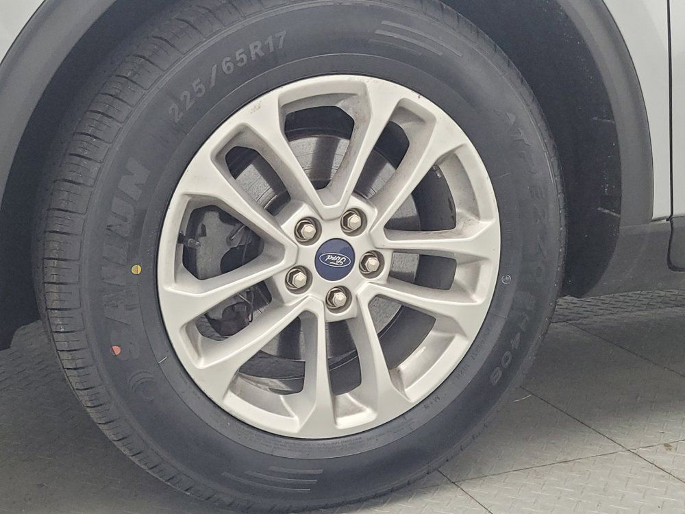 Used 2021 Ford Escape SE FWD image 31