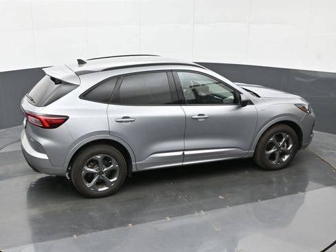 Used 2023 Ford Escape ST-Line image 32