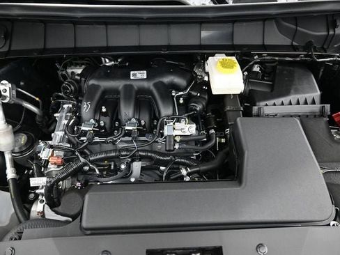 New 2026 Nissan Pathfinder Platinum image 30