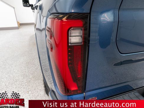 Used 2026 GMC Sierra 2500 Denali w/ Denali Reserve Package image 9