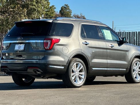 Used 2018 Ford Explorer Limited w/ Equipment Group 301A image 4
