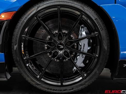 Used 2022 McLaren 765LT RWD image 29