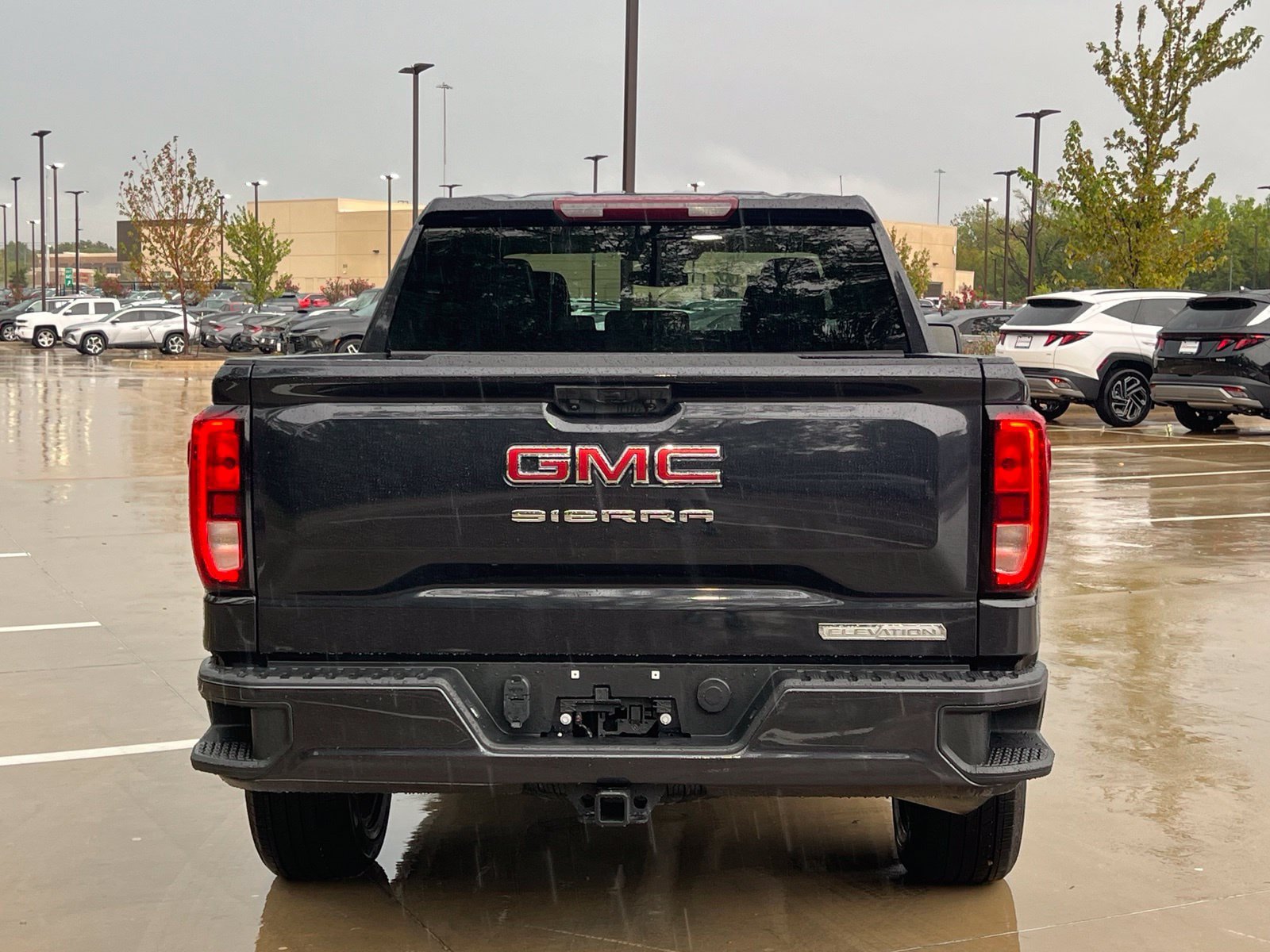 Used 2023 GMC Sierra 1500 Elevation RWD image 12