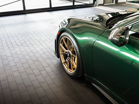 Used 2026 Porsche 911 GT3 RWD image 15