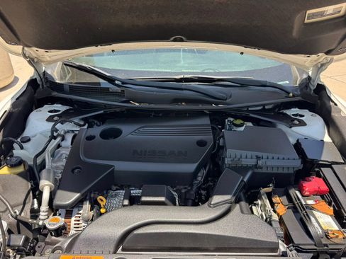 Used 2018 Nissan Altima 2.5 SV FWD image 36