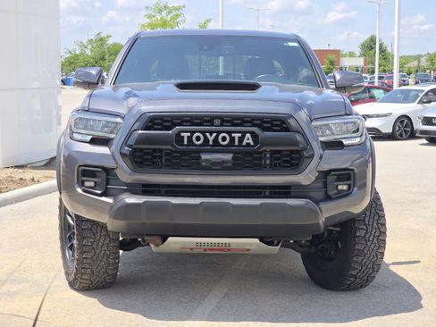 Used 2021 Toyota Tacoma TRD Pro AWD/4WD image 11