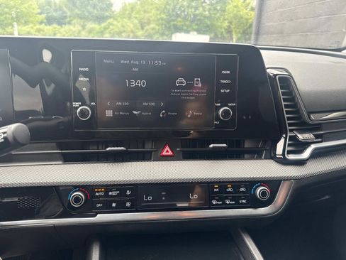 Used 2023 Kia Sportage LX image 21