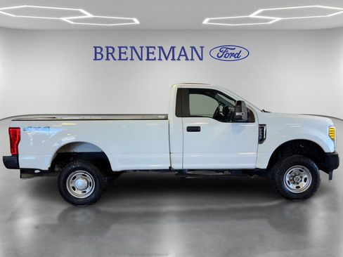 Certified 2017 Ford F250 XL w/ Power Equipment Group AWD/4WD image 5