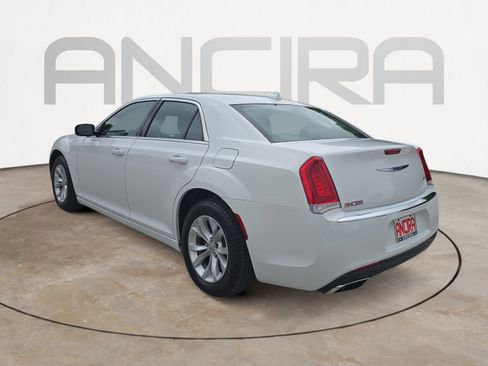 Certified 2023 Chrysler 300 Touring RWD image 8