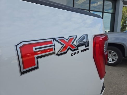 Used 2023 Ford F150 Platinum w/ FX4 Off-Road Package image 20