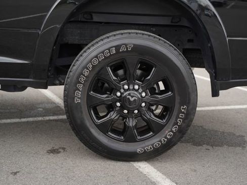 Used 2024 RAM 2500 Limited image 44