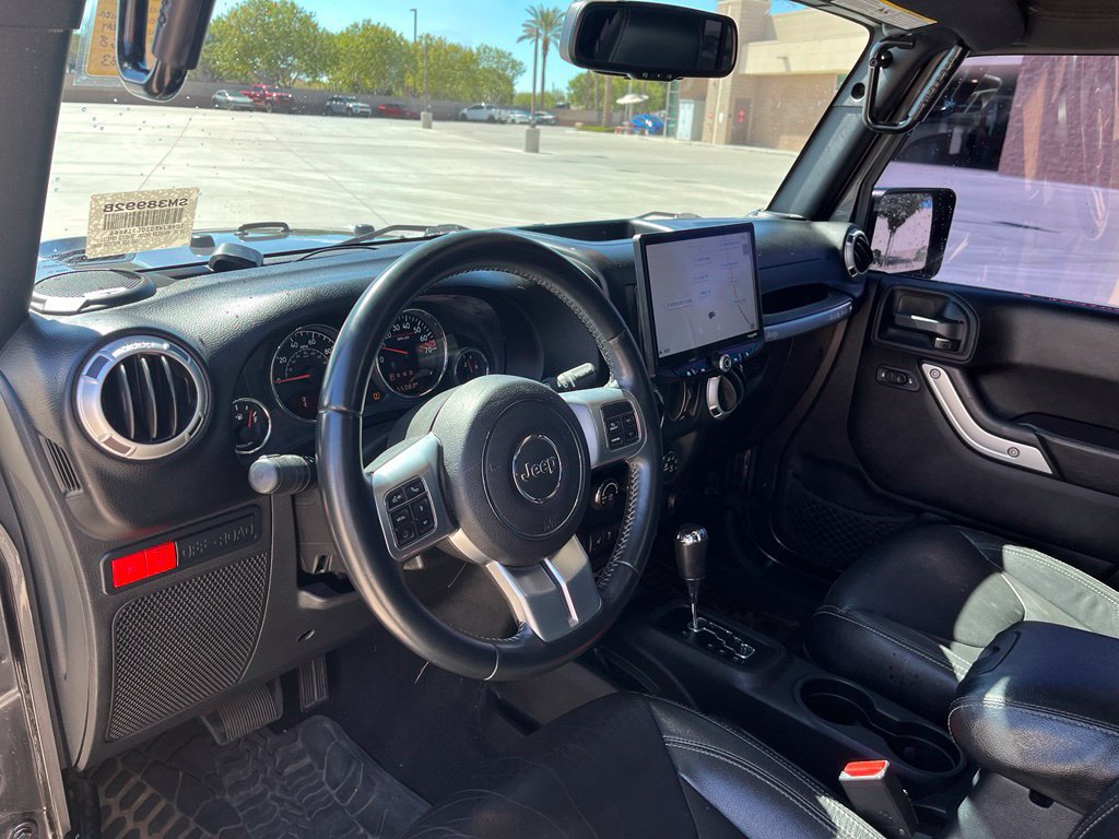Used 2016 Jeep Wrangler Unlimited Rubicon AWD/4WD image 10