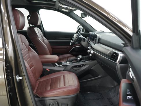 Used 2023 Kia Telluride SX Prestige AWD/4WD image 11