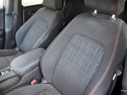 Certified 2026 Honda HR-V Sport image 11