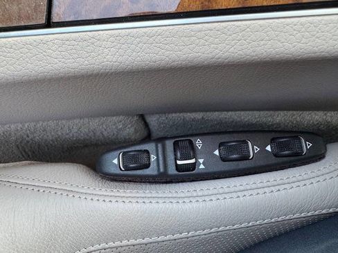 Used 2014 Mercedes-Benz E 550 Coupe image 33