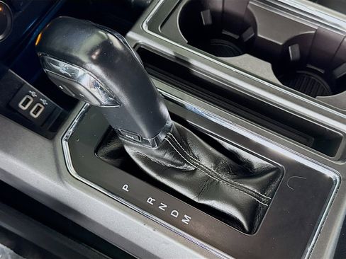 Used 2019 Ford F150 XLT w/ Equipment Group 302A Luxury image 28