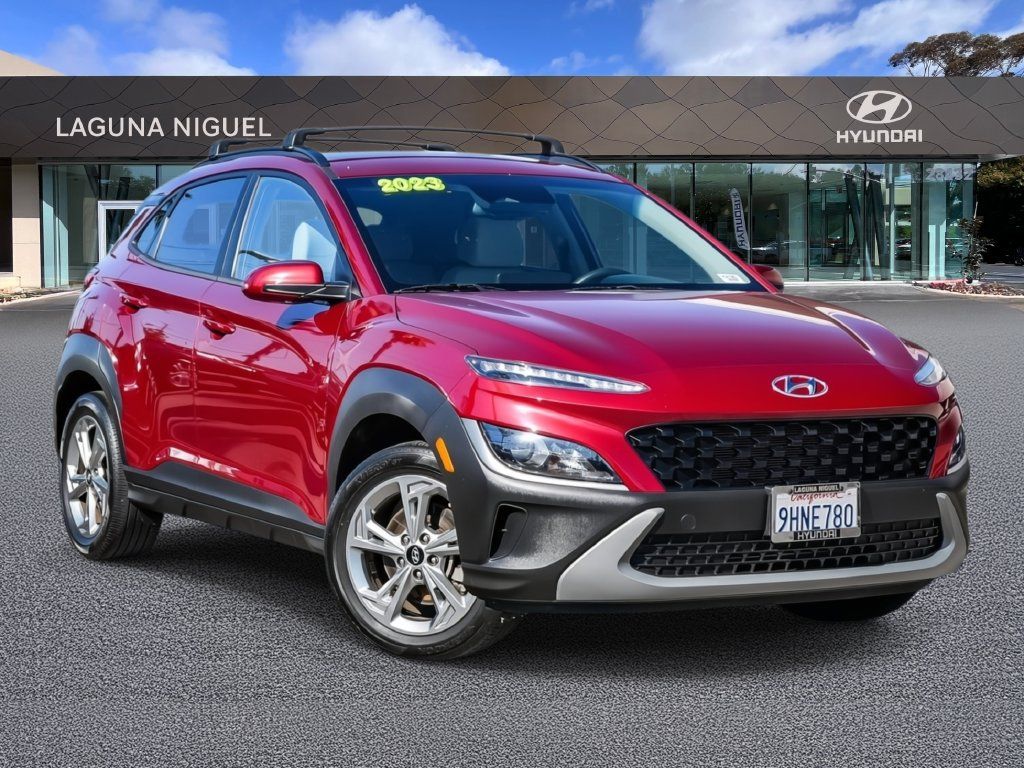 Used 2023 Hyundai Kona SEL AWD/4WD image 1