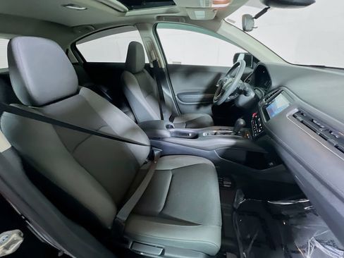 Used 2020 Honda HR-V EX image 25